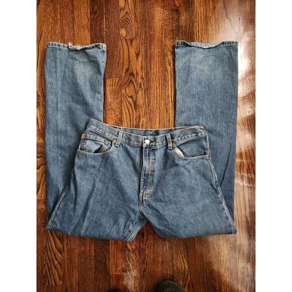 Levi Strauss 517 Jeans Men's Sz 36x34 Straight Medium Wash - Picture 10 of 12